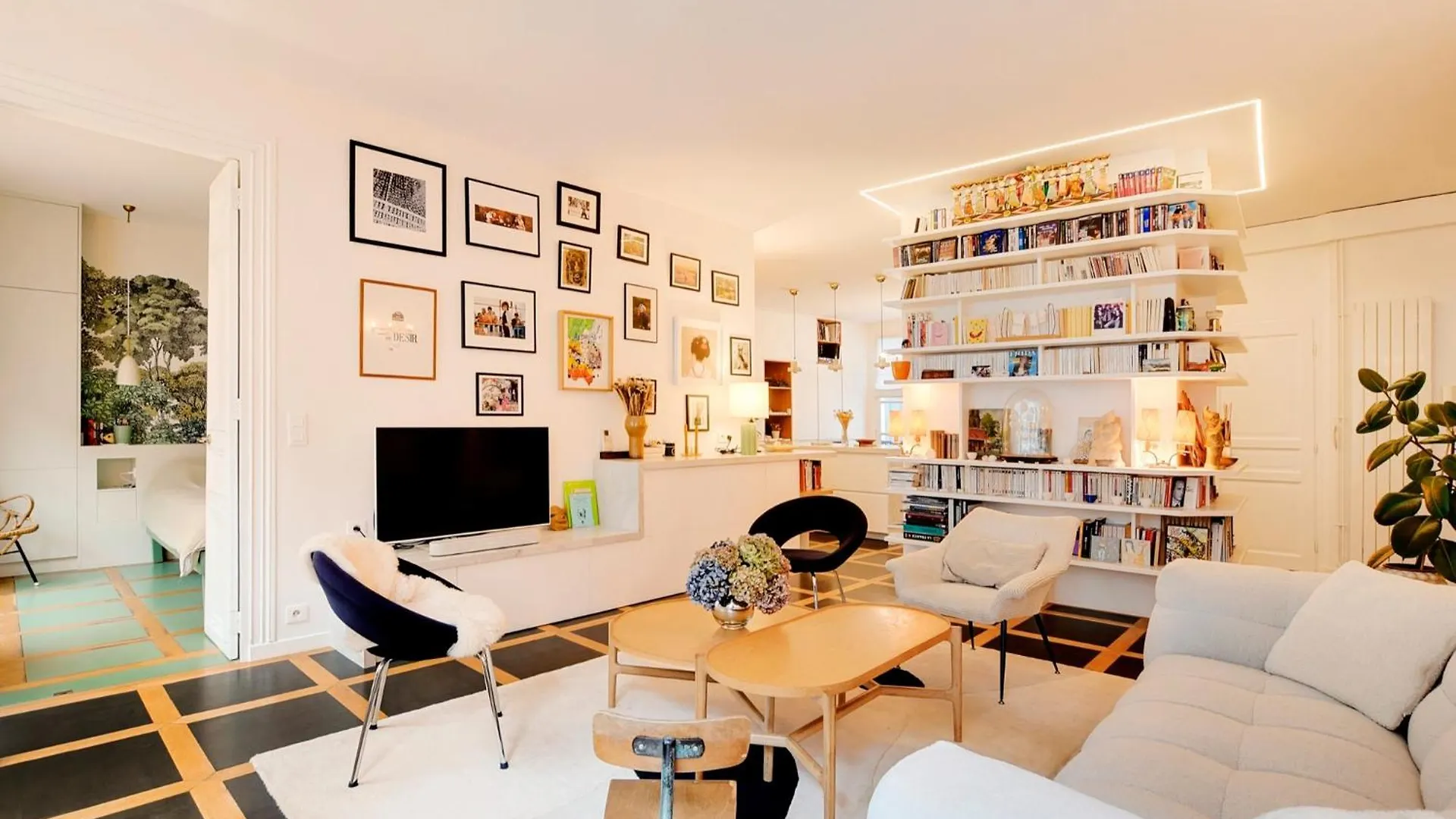 Appartement Spacieux Et Elegant - Grds Boulevards Paris Apartment