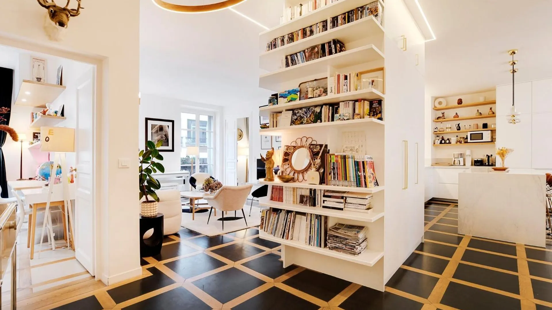 Appartement Spacieux Et Elegant - Grds Boulevards location